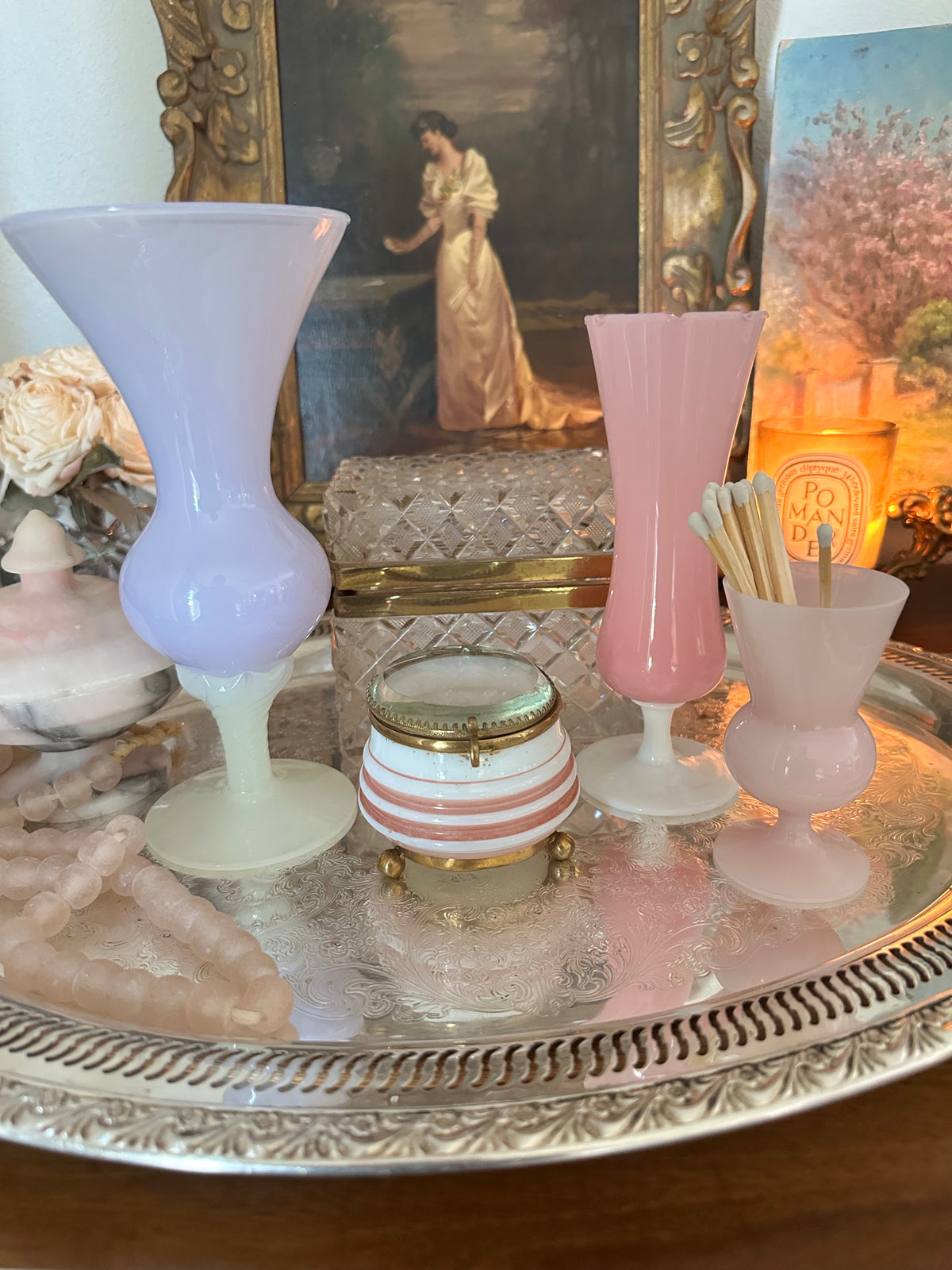 Vintage French Lavender Opaline Glass Vase with Bulle de Savon Base – 8.25"