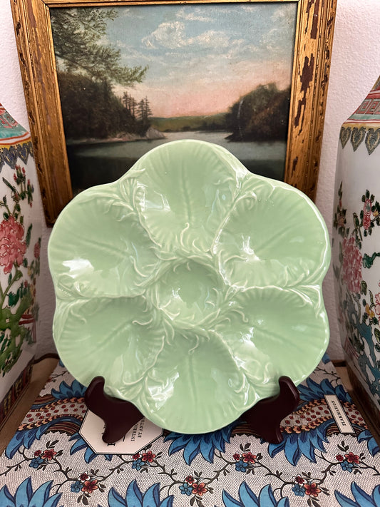K&G Lunéville French Majolica Oyster Plate – Lime Green