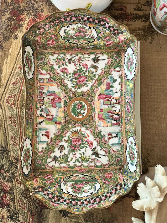 Antique Chinese Rose Medallion Reticulated Porcelain Tray