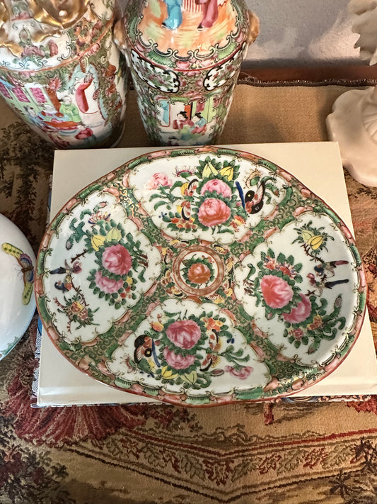 Antique Chinese Rose Canton Kidney Shaped Porcelain Dish