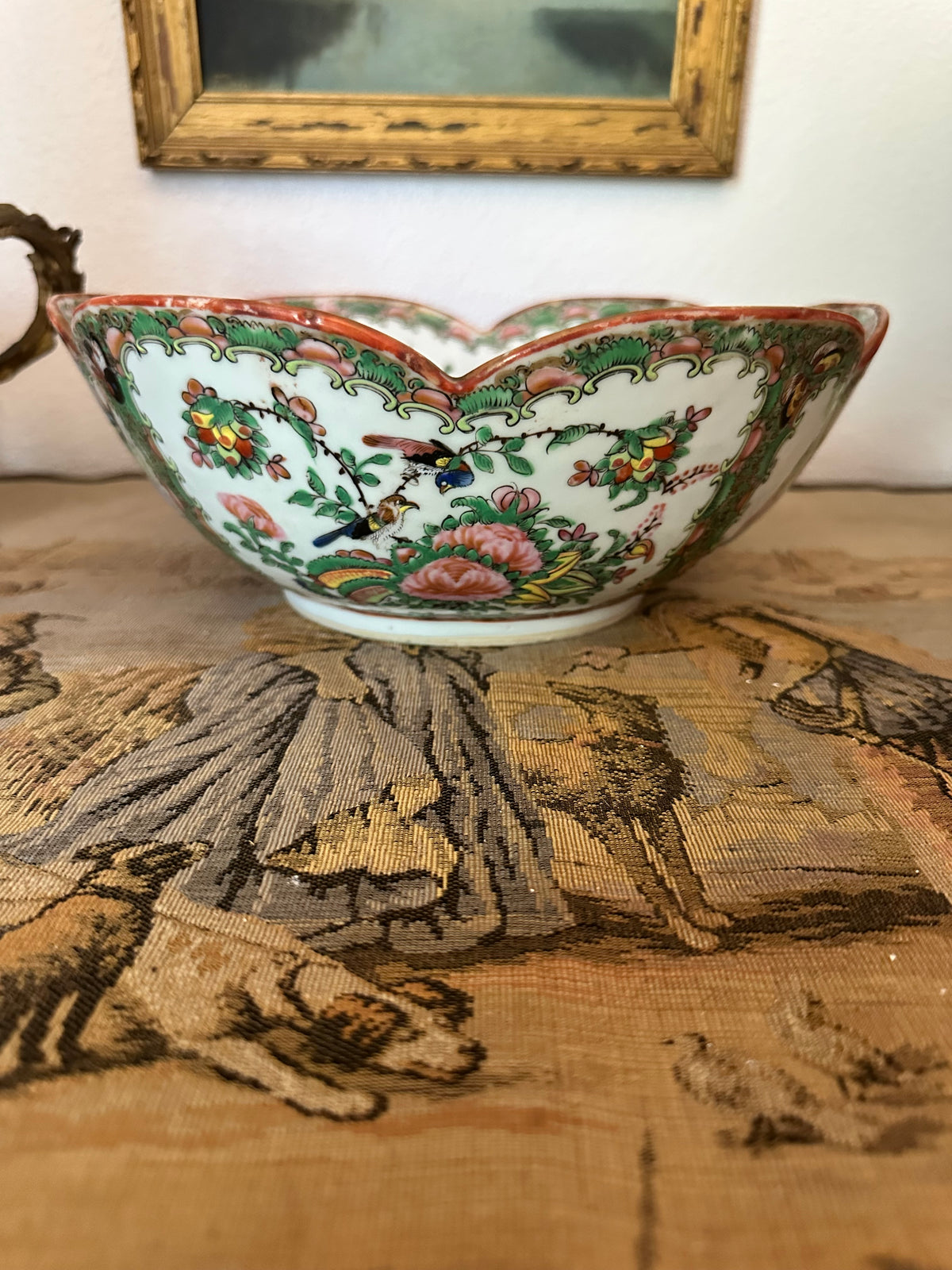 Antique Chinese Rose Medallion Scalloped Bowl – 10.5"