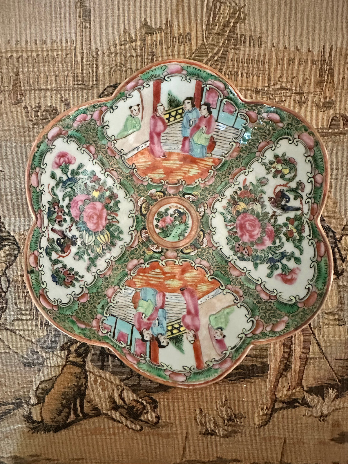 Antique Chinese Rose Medallion Scalloped Bowl – 7.75"