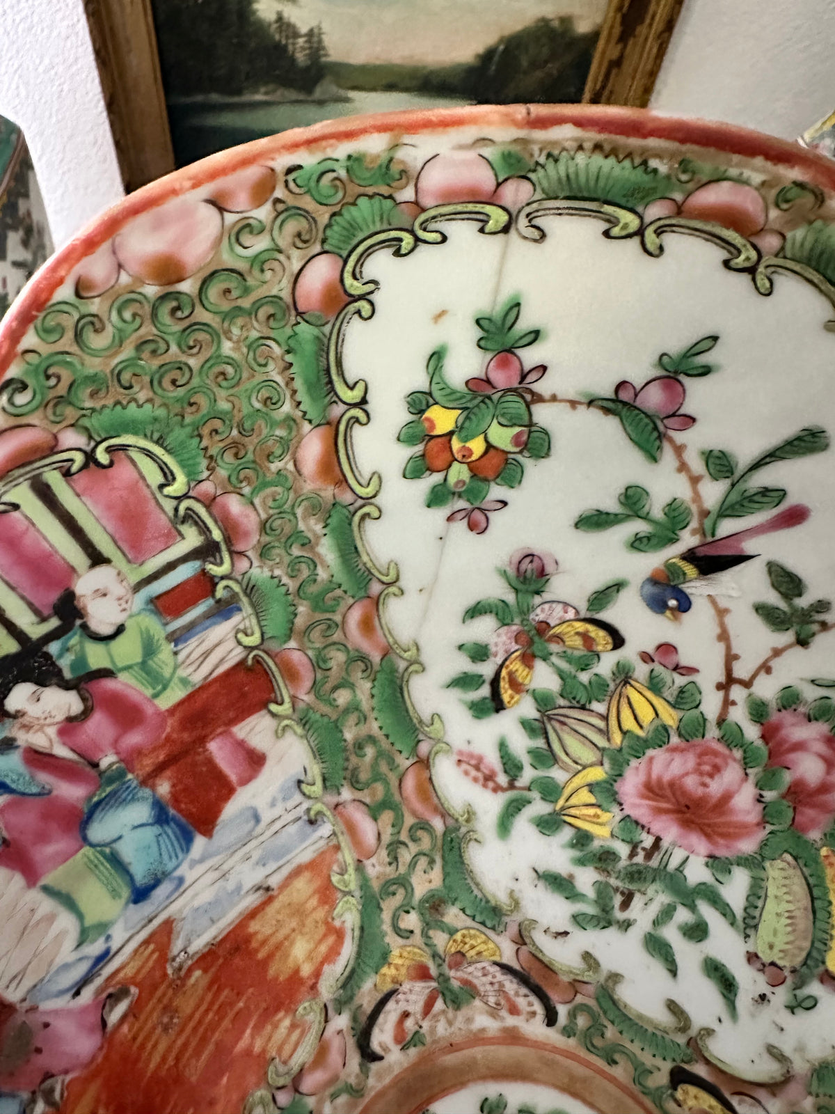 Antique Chinese Rose Medallion Scalloped Bowl – 10.5"