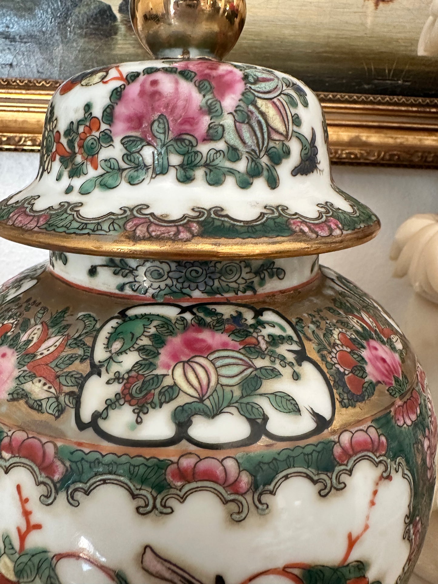 Vintage Macau Rose Medallion Temple Jar with Lid, 12.75" Chinoiserie Ginger Jar, Famille Rose Porcelain Vase