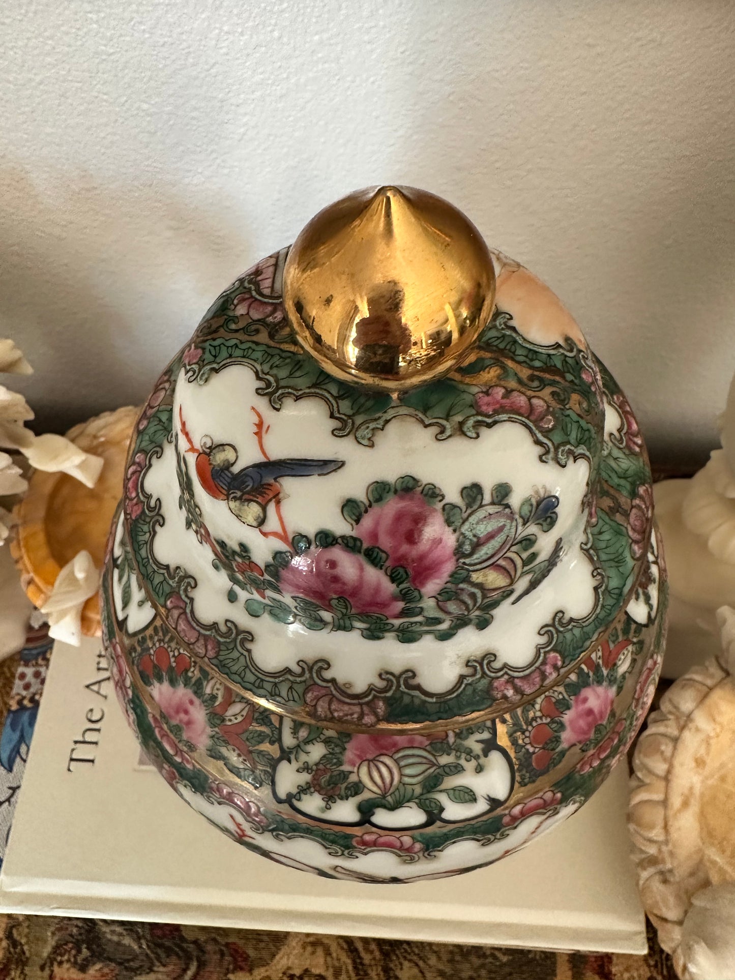 Vintage Macau Rose Medallion Temple Jar with Lid, 12.75" Chinoiserie Ginger Jar, Famille Rose Porcelain Vase