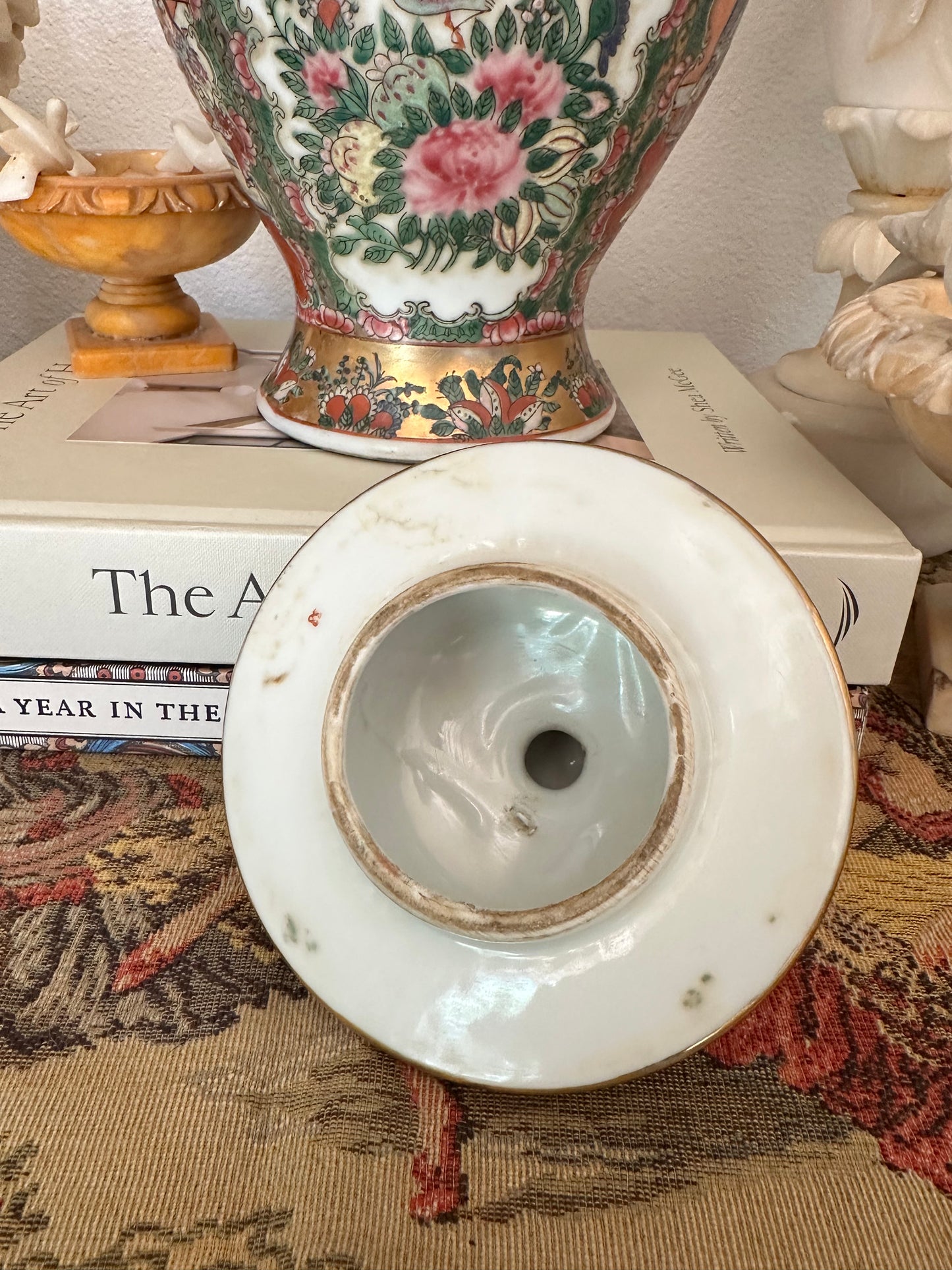 Vintage Macau Rose Medallion Temple Jar with Lid, 12.75" Chinoiserie Ginger Jar, Famille Rose Porcelain Vase