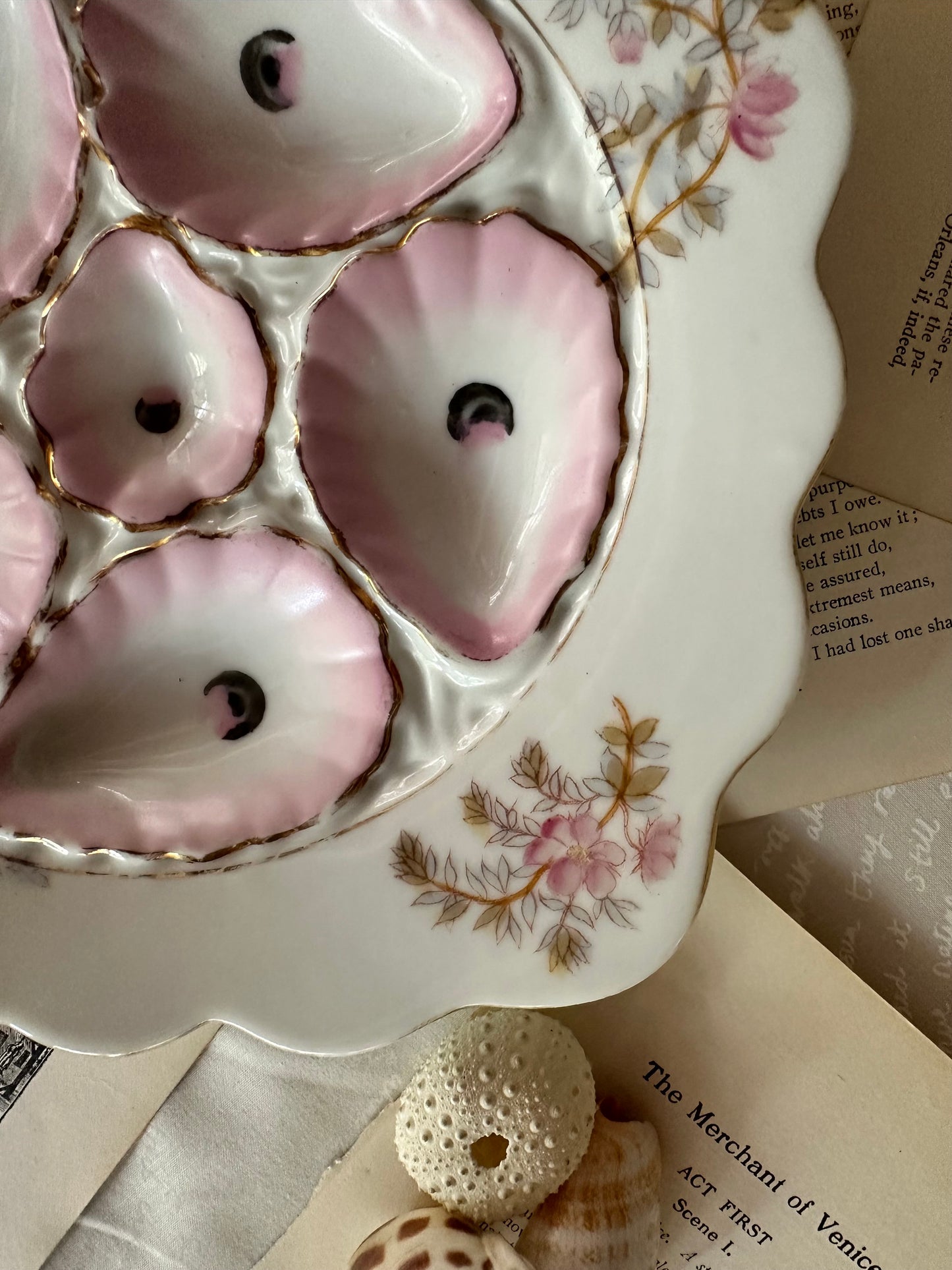 Antique Marx Gutherz Austria Oyster Plate