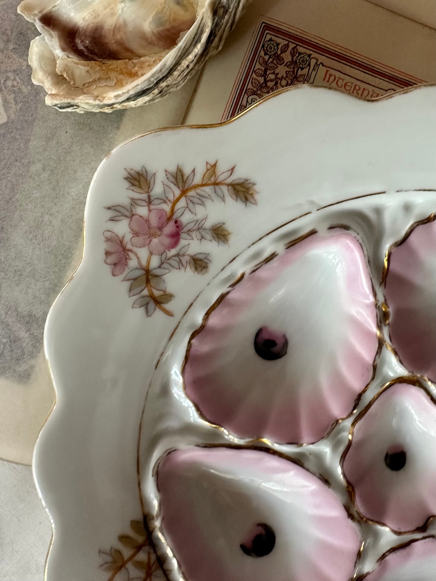 Antique Marx Gutherz Austria Oyster Plate