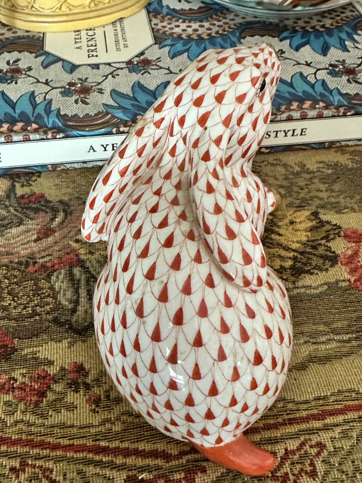 Herend Hand-Painted Porcelain Rabbit Figurine | Rust Fishnet | 6.5"