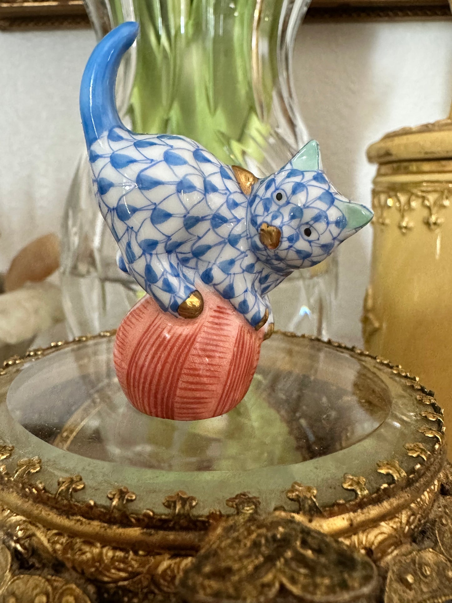 Herend Hand-Painted Blue Fishnet Kitten with Pink Yarn Ball | Miniature Porcelain Figurine