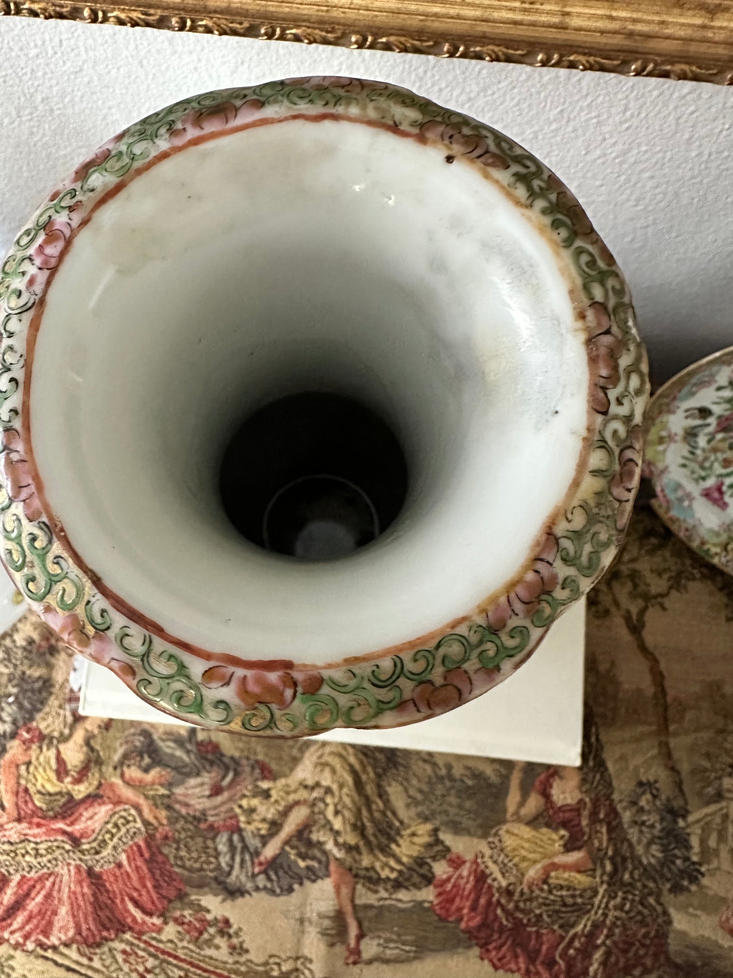 19th Century Antique Chinese Famille Rose Porcelain Vase with Raised Gilt Decoration & Foo Dog Handles | 12.5"